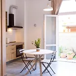Olivia Mare Apartment *